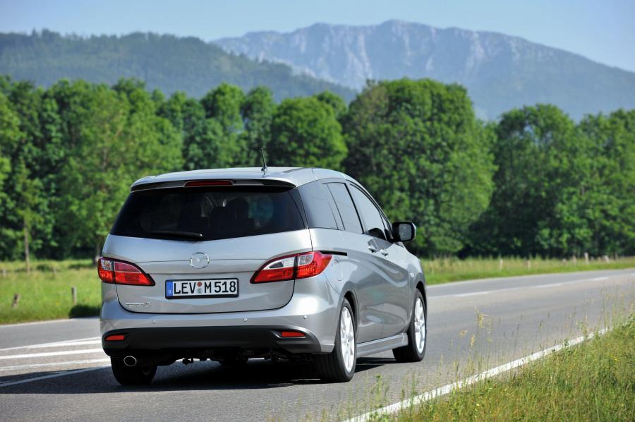  Mazda5 2011 года  (фото 75 из 184)